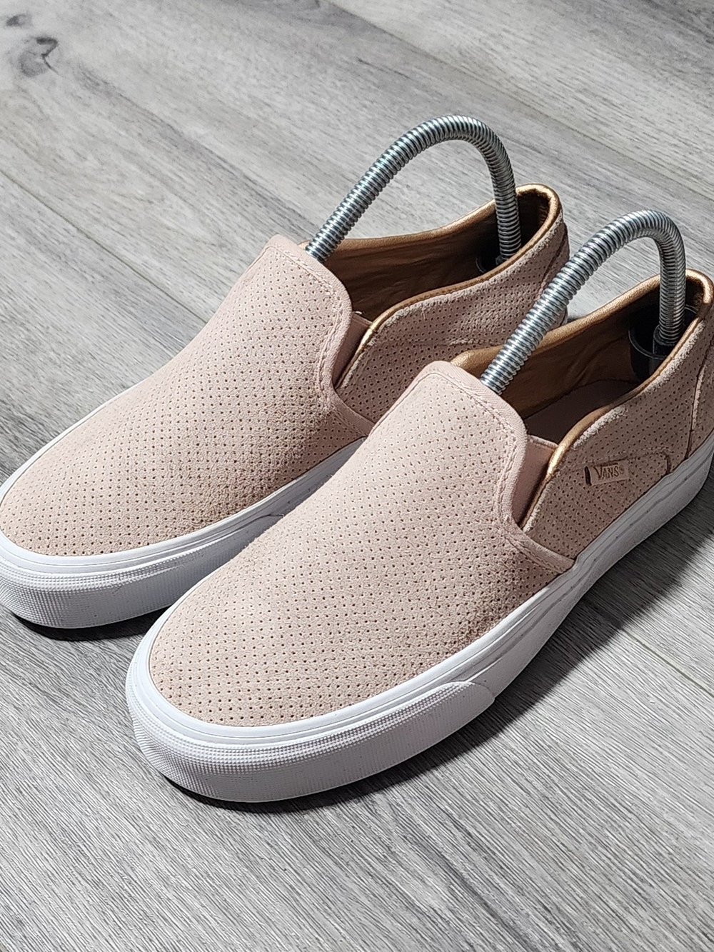 Vans Asher Perforated Blush Pink Suede Slip On Sneakers Womens Size 7.5
